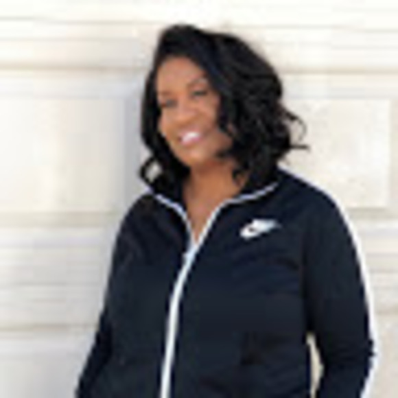 Meet your Posher, Luradean - Picture 1 of 1